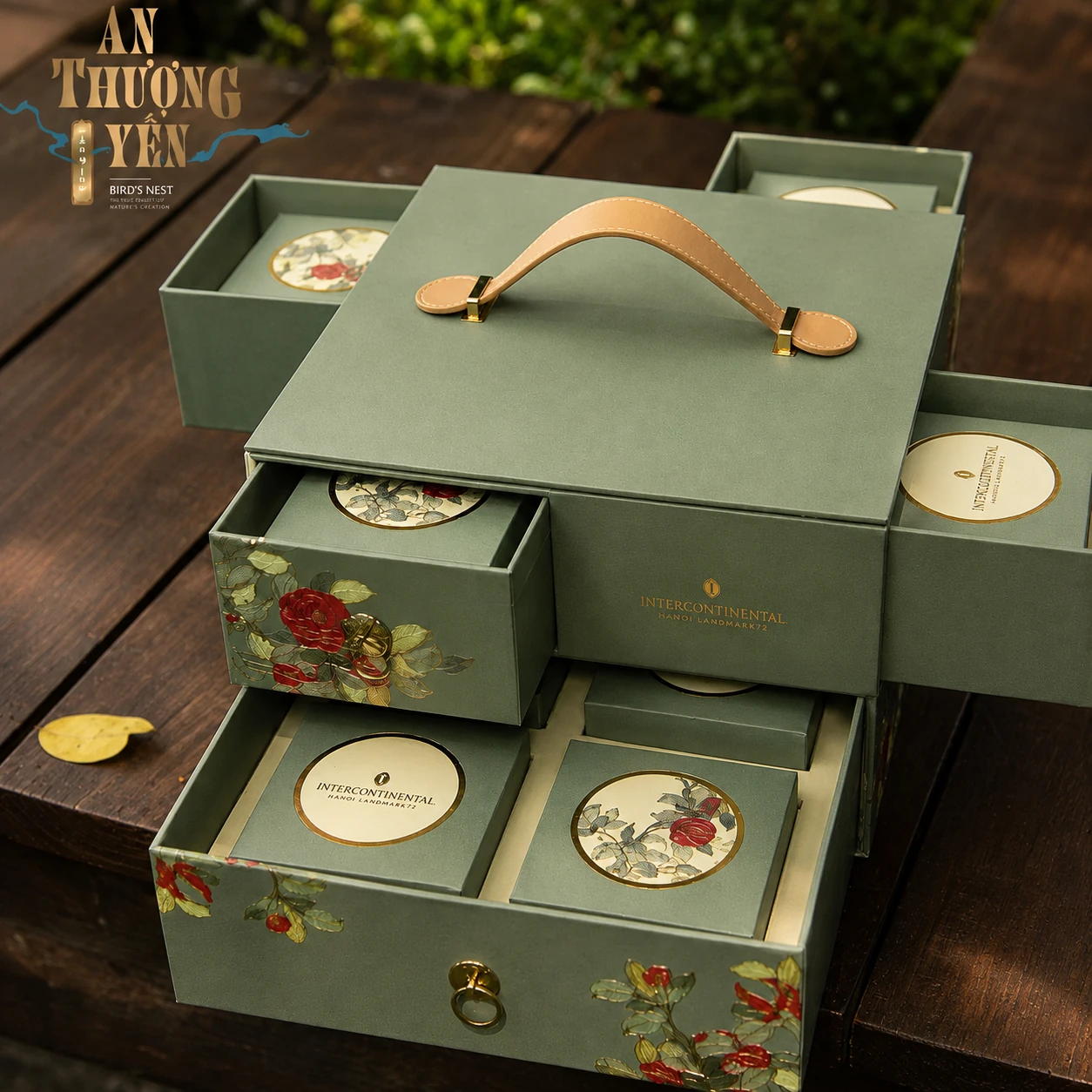 Bộ sưu tập bánh trung thu InterContinental Saigon Landmark72